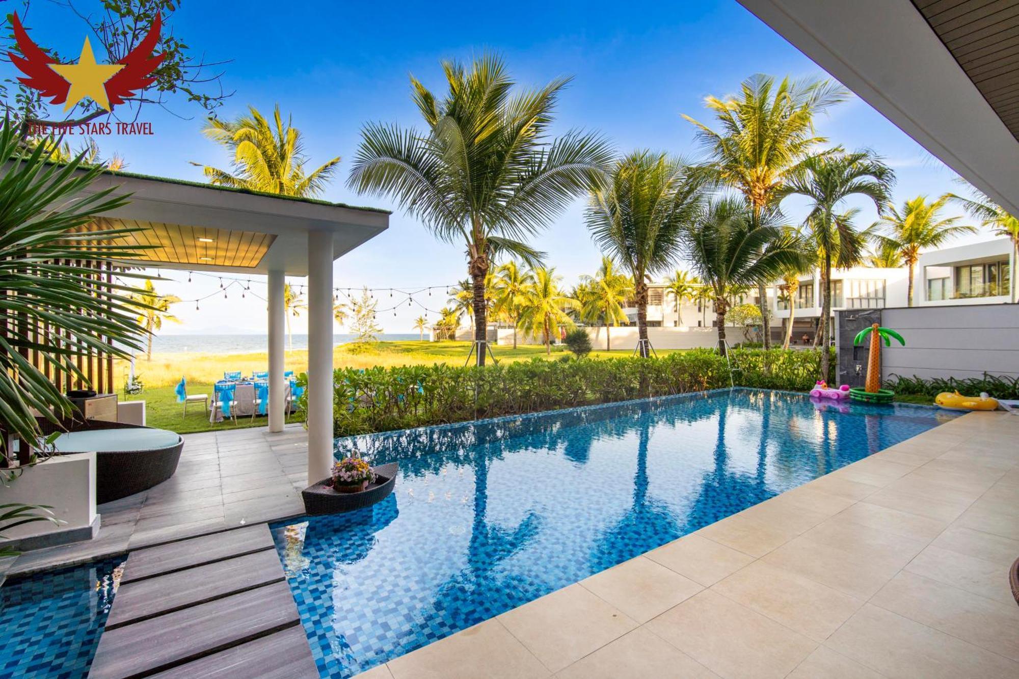 The Five Villas 8 Bedrooms Beachfront - K3 Дананг Екстериор снимка