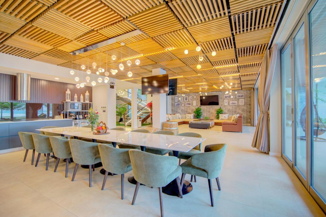 The Five Villas 8 Bedrooms Beachfront - K3 Дананг Екстериор снимка